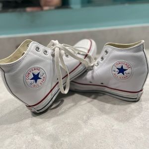 ‼️Rare Platform converse in white leather